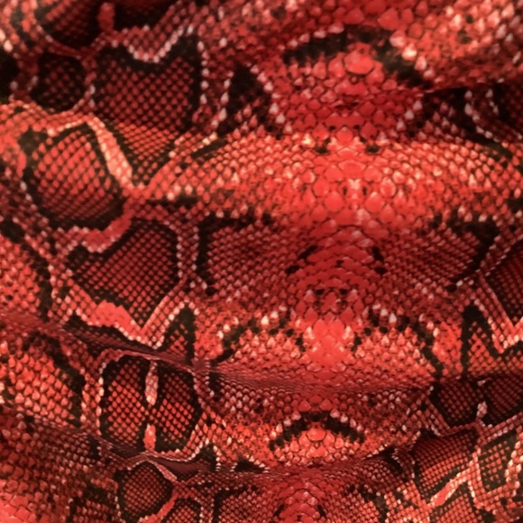 SNAKESKIN PRINT ONE-PIECE SWIMSUIT - Picture 5 of 6